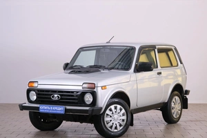 Внедорожник ВАЗ (LADA) 4x4 (Нива) 2020 года, 959000 рублей, Омск