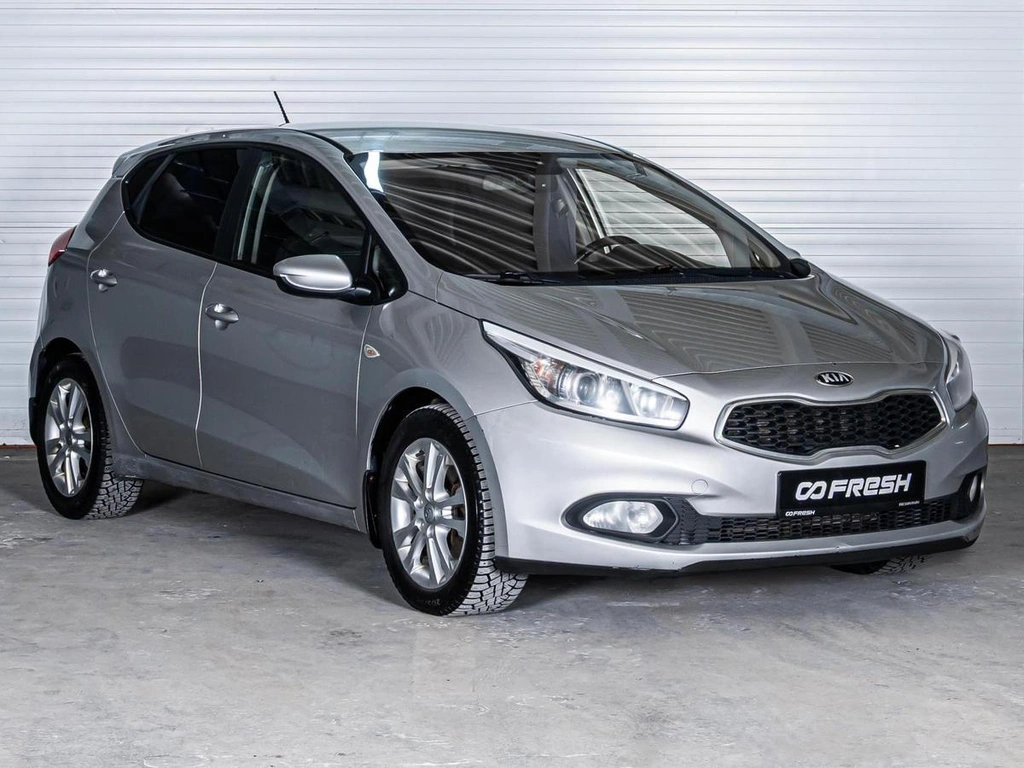 Хетчбэк Kia Ceed 2013 года, 1115000 рублей, Ставрополь