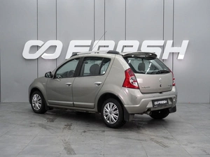 Хетчбэк Renault Sandero 2011 года, 649000 рублей, Воронеж
