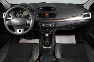 Хетчбэк Renault Megane 2010 года, 649000 рублей, Тюмень