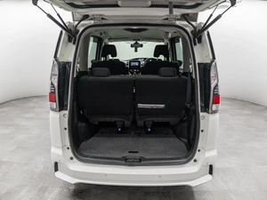 Минивэн Nissan Serena 2019 года, 2205000 рублей, Красноярск