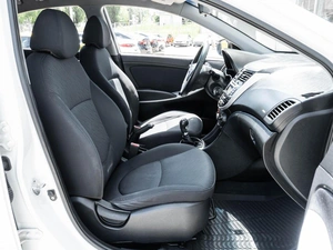 Седан Hyundai Solaris 2013 года, 999000 рублей, Ставрополь