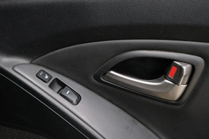 Внедорожник Hyundai ix35 2010 года, 1279000 рублей, Омск