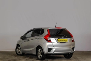 Хетчбэк Honda Fit 2014 года, 1059000 рублей, Тюмень