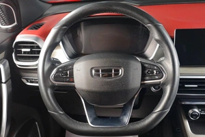 Внедорожник Geely Coolray 2022 года, 1699000 рублей, Тюмень