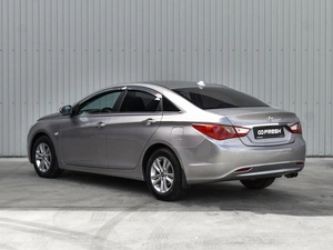 Седан Hyundai Sonata 2011 года, 1129000 рублей, Краснодар