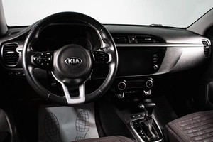 Седан Kia Rio 2020 года, 1589000 рублей, Сургут