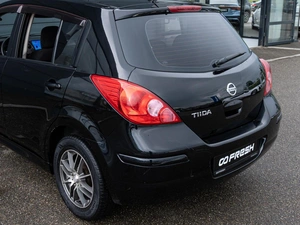 Хетчбэк Nissan Tiida 2011 года, 830000 рублей, Краснодар