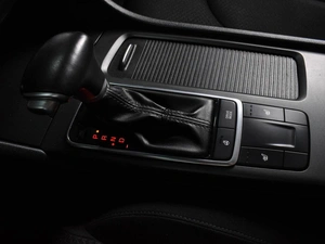 Седан Kia Optima 2017 года, 1734000 рублей, Воронеж