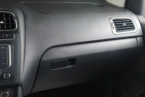 Седан Volkswagen Polo 2013 года, 1019000 рублей, Тюмень