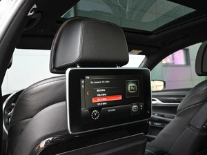 Седан BMW 7 серия 2017 года, 3274000 рублей, Кирилловка