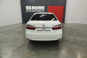 Седан Toyota Camry 2015 года, 2000000 рублей, Курск