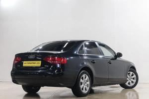 Седан Audi A4 2011 года, 889000 рублей, Новокузнецк