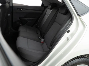 Седан Hyundai Solaris 2018 года, 1373444 рублей, Москва