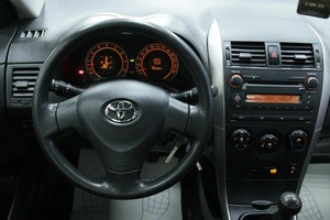 Седан Toyota Corolla 2008 года, 958000 рублей, Солонцы