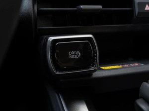 Внедорожник Toyota RAV4 2025 года, 3885000 рублей, Краснодар