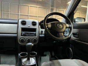 Хетчбэк Mazda Verisa 2005 года, 447000 рублей, Красноярск