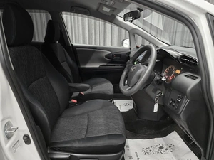 Минивэн Toyota Wish 2010 года, 1050000 рублей, Красноярск