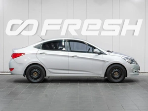 Седан Hyundai Solaris 2016 года, 799000 рублей, Сургут