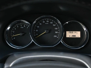 Седан Renault Logan 2014 года, 599000 рублей, Кирилловка