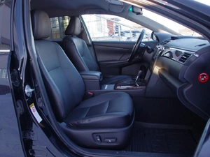 Седан Toyota Camry 2015 года, 2160000 рублей, Владимир