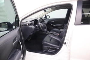 Седан Toyota Corolla 2019 года, 2360000 рублей, Брянск