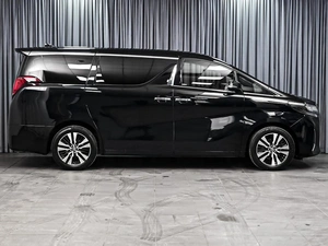 Минивэн Toyota Alphard 2019 года, 4398000 рублей, Ставрополь