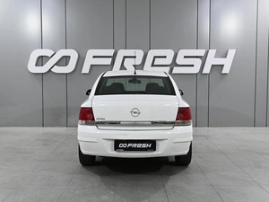 Седан Opel Astra 2012 года, 670000 рублей, Аксай