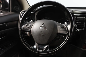 Внедорожник Mitsubishi Outlander 2015 года, 1969000 рублей, Новосибирск