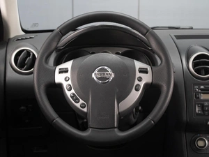 Внедорожник Nissan Qashqai 2007 года, 980000 рублей, Омск