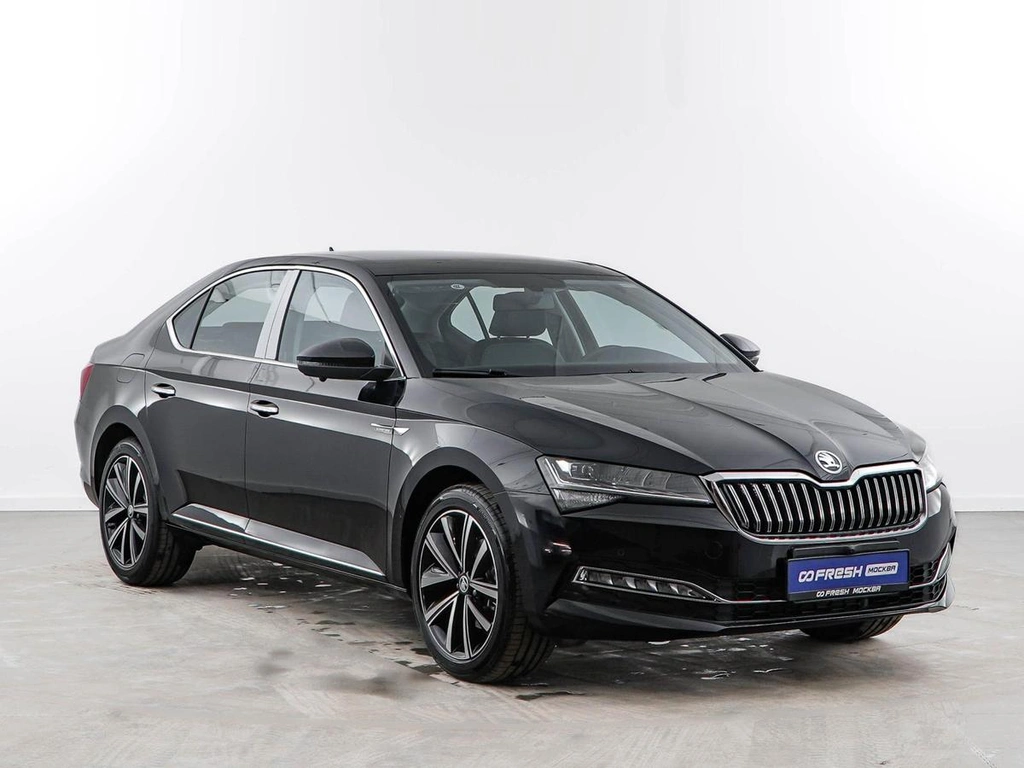 Лифтбек Skoda Superb 2025 года, 3339050 рублей, Москва