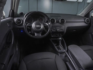 Хетчбэк Audi A1 2012 года, 1320000 рублей, Ростов-на-Дону
