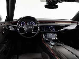 Седан Audi A8 2017 года, 5249999 рублей, Москва