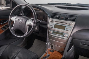 Седан Toyota Camry 2008 года, 1259000 рублей, Томск