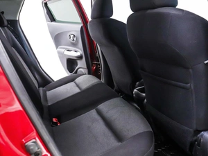 Внедорожник Nissan Juke 2011 года, 880000 рублей, Красноярск