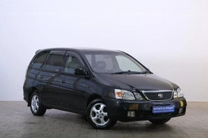 Минивэн Toyota Gaia 2001 года, 739000 рублей, Омск
