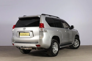 Внедорожник Toyota Land Cruiser Prado 2010 года, 3199000 рублей, Новосибирск