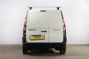 Минивэн Renault Kangoo 2015 года, 899000 рублей, Новосибирск