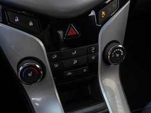 Хетчбэк Chevrolet Cruze 2013 года, 815000 рублей, Краснодар