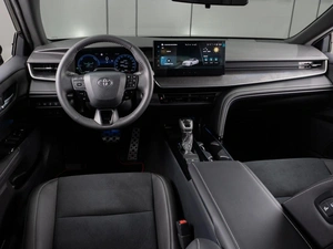 Седан Toyota Camry 2026 года, 4829000 рублей, Тюмень