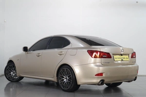 Седан Lexus IS 2006 года, 1069000 рублей, Челябинск