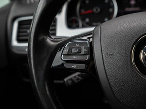 Внедорожник Volkswagen Touareg 2013 года, 2499000 рублей, Большой Сочи