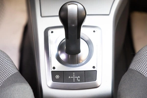 Хетчбэк Opel Astra 2012 года, 669000 рублей, Новосибирск