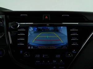 Седан Toyota Camry 2019 года, 2797050 рублей, Москва