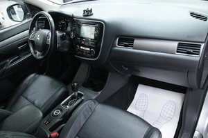 Внедорожник Mitsubishi Outlander 2013 года, 1598000 рублей, Солонцы