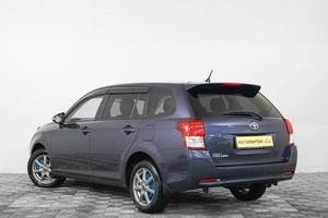 Универсал Toyota Corolla Fielder 2012 года, 1049000 рублей, Кемерово