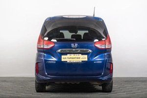 Минивэн Honda Freed 2017 года, 1629000 рублей, Томск
