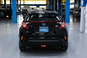 Внедорожник Toyota C-HR 2017 года, 1958000 рублей, Солонцы