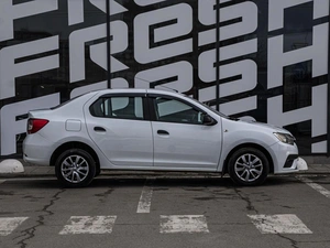 Седан Renault Logan 2018 года, 660000 рублей, Краснодар