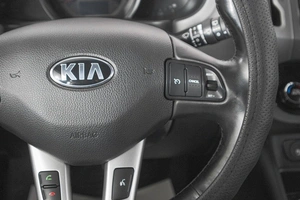 Внедорожник Kia Sportage 2015 года, 1499000 рублей, Кемерово